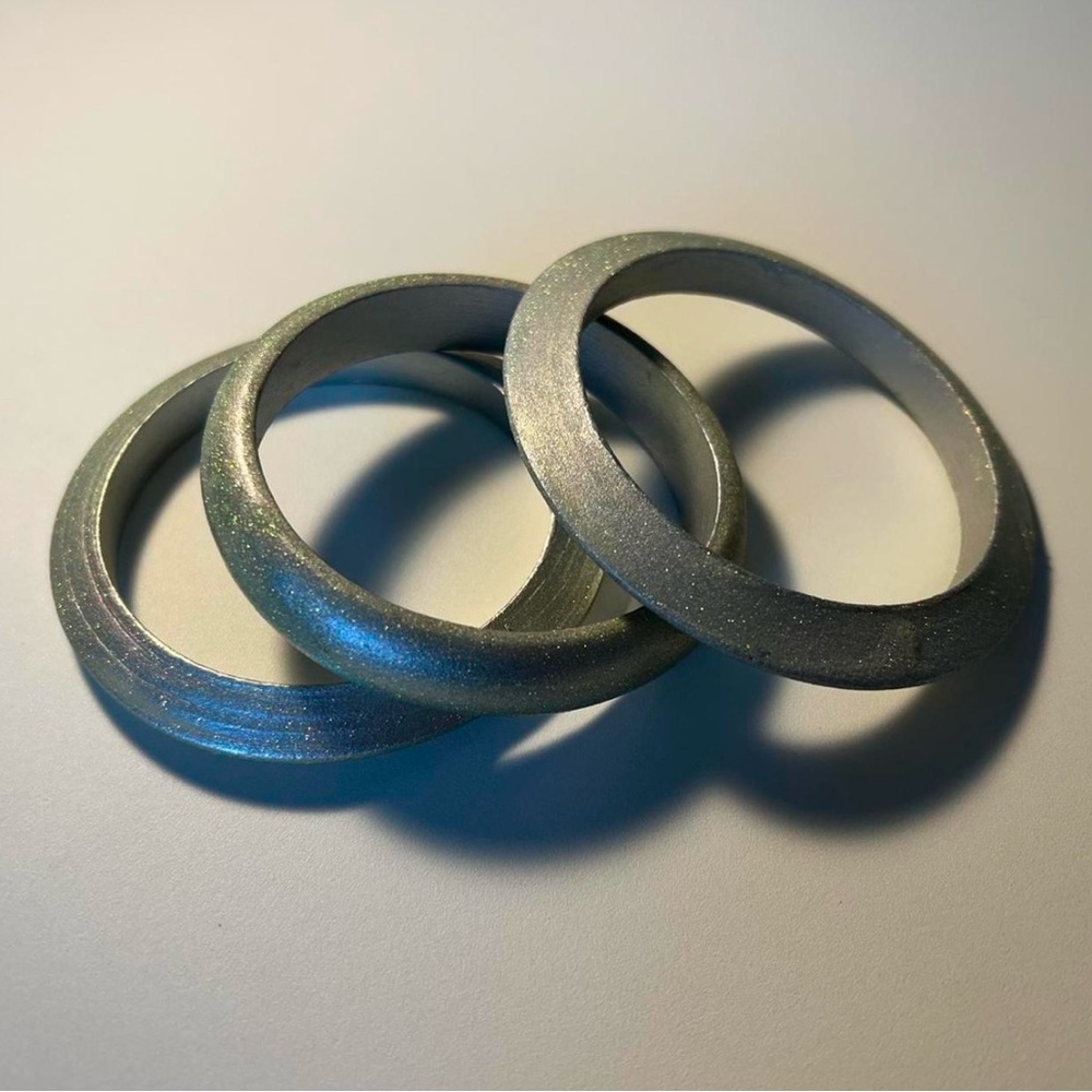 2000s Silver Metallic Bangles Set🩶